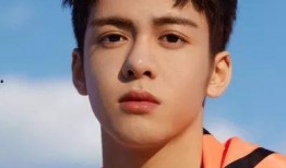 兔兔吃瓜娱乐曾舜晞,兔兔美食之旅